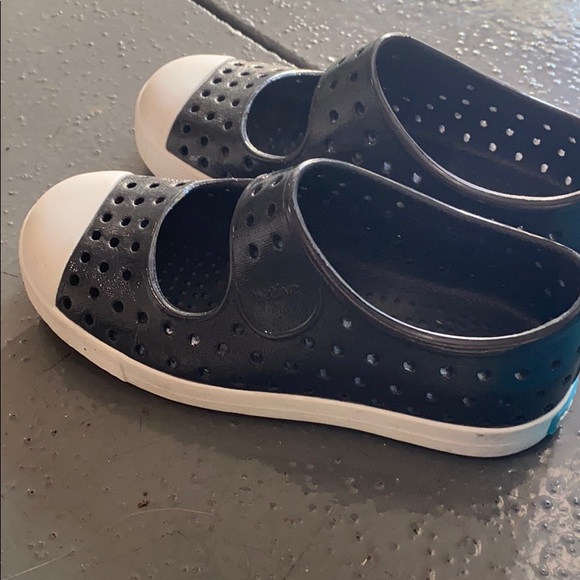 Awesome shiny natives. Perfect for summer. - Picture 3 of 5